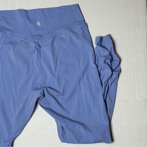 BuffBunny light blue leggings with scrunched legs size XXXL